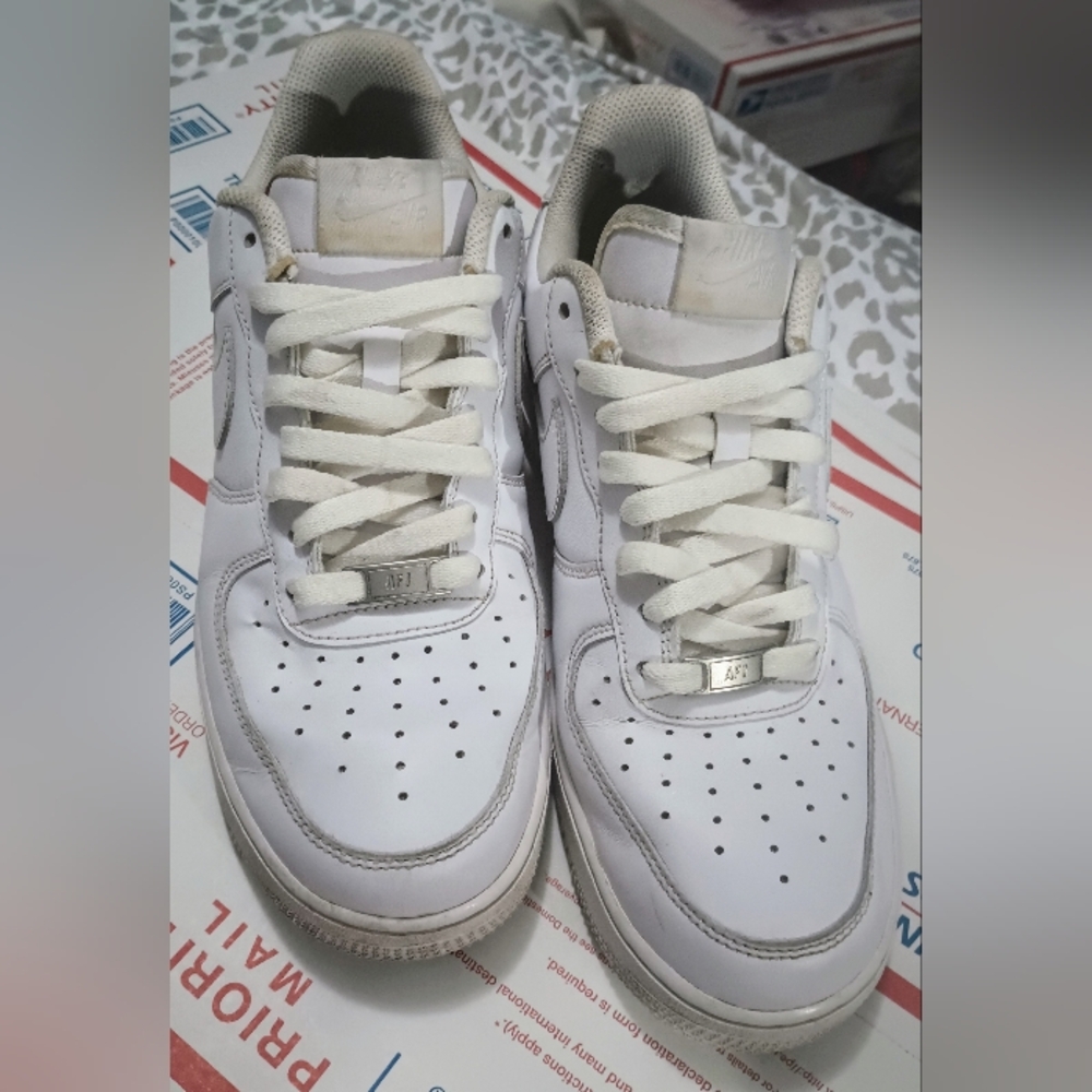 ‼️ SOLD ‼️Nike Air Force 1 '07 Men's 9 White Pre-owned - Picture 7 of 7